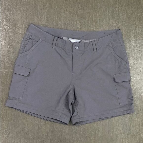 The North Face Pants - The North Face Gray Cargo Shorts Relaxed Fit